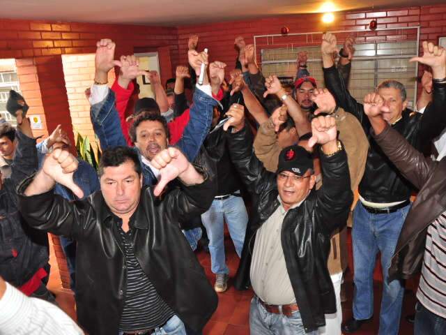  Sindicalistas brigam e impedem cria&ccedil;&atilde;o do Sindeepres em Campo Grande