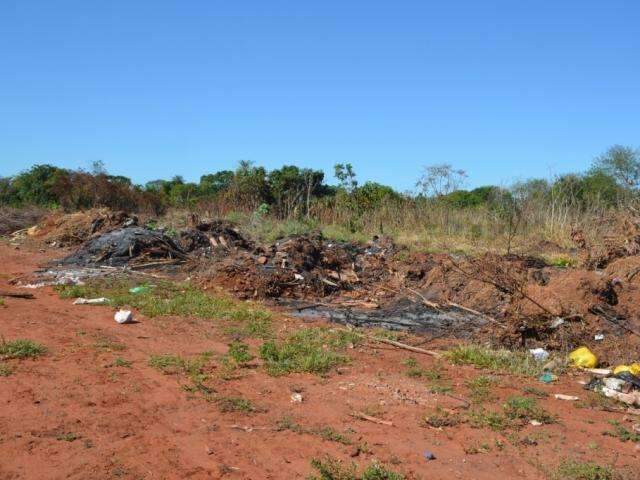 TAC prev&ecirc; aplica&ccedil;&atilde;o de R$ 78 mil para cercar e recuperar &aacute;rea de antigo lix&atilde;o