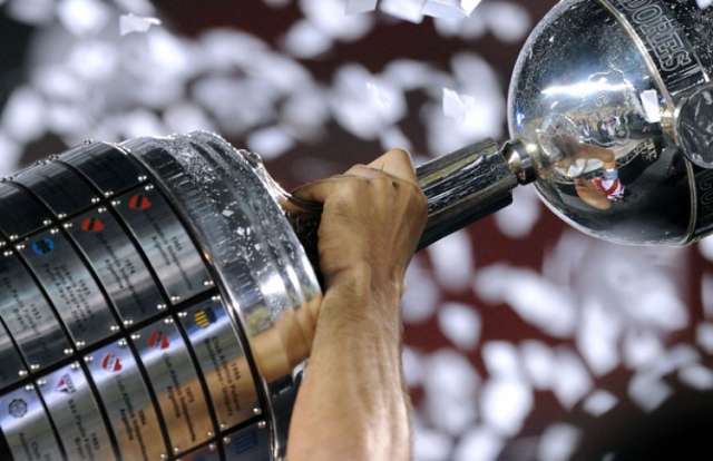 Sorteio hoje &agrave; noite define caminhos dos brasileiros na Libertadores