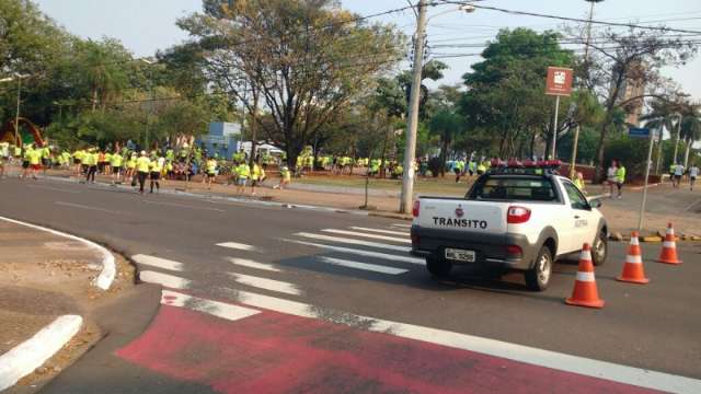 Com 2 mil participantes, corrida do Detran interdita Afonso Pena neste domingo