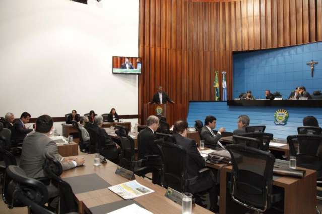 Deputados ir&atilde;o votar programa contra a viol&ecirc;ncia &agrave; mulher nas escolas