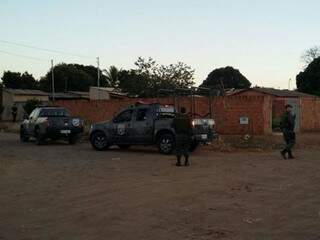 Policiais militares do Bope durante os trabalhos da operação nesta manhã, em bairro de Campo Grande