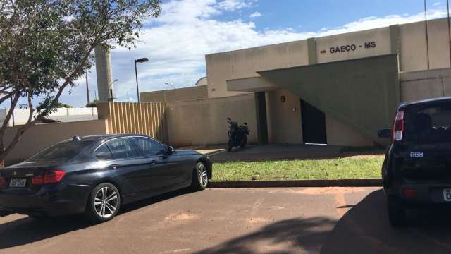 &ldquo;Voc&ecirc;s n&atilde;o s&atilde;o daqui?&rdquo;, questiona cigarreiro a PMs no 1&ordm; flagra ap&oacute;s a&ccedil;&atilde;o