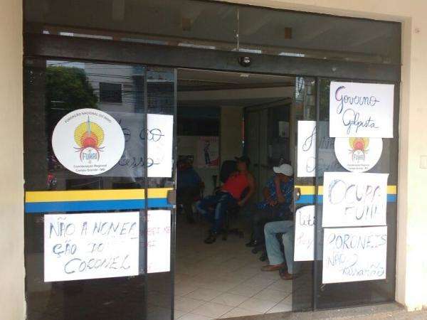Ap&oacute;s protesto, coronel vai tomar posse e &iacute;ndios v&atilde;o desocupar pr&eacute;dio da Funai
