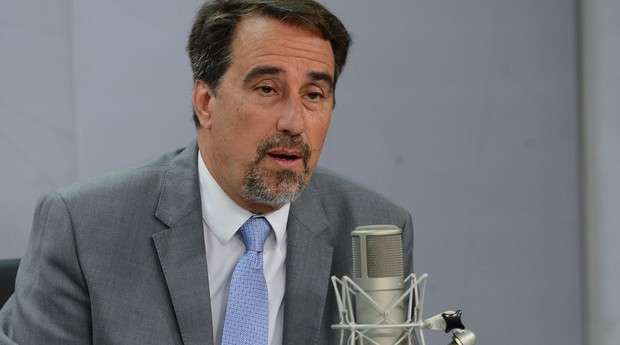 Occhi segue determina&ccedil;&atilde;o do PP e renuncia ao cargo de ministro