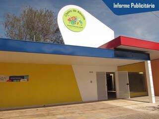 A escola fica localizada na rua Pernambuco, 1.536 (Foto: Divulgação)