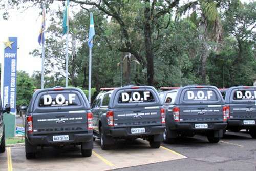 DOF apreende drogas e R$ 100 mil em mercadorias na fronteira