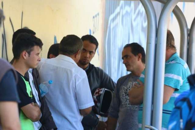 &quot;S&oacute; salvei o celular para chamar o bombeiro&quot;, diz funcion&aacute;rio de loja
