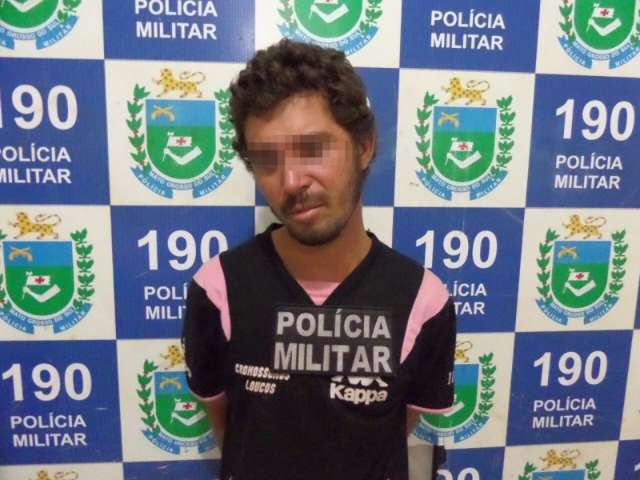 Ladr&atilde;o entra para furtar, dorme e &eacute; acordado pelo dono da casa