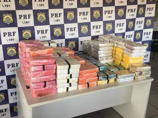 Homem &eacute; preso com 230 quilos de coca&iacute;na que seria levada de MS para o PR