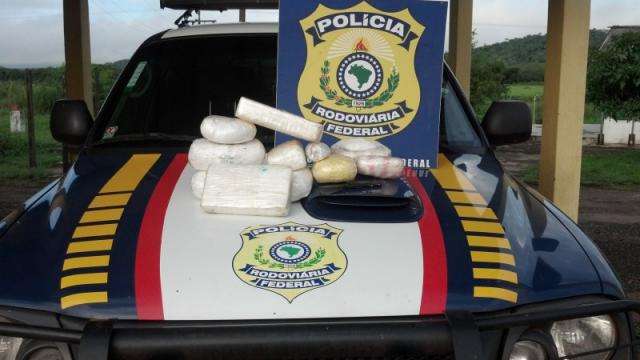 Rapaz de 21 anos &eacute; preso com oito quilos de coca&iacute;na em Miranda