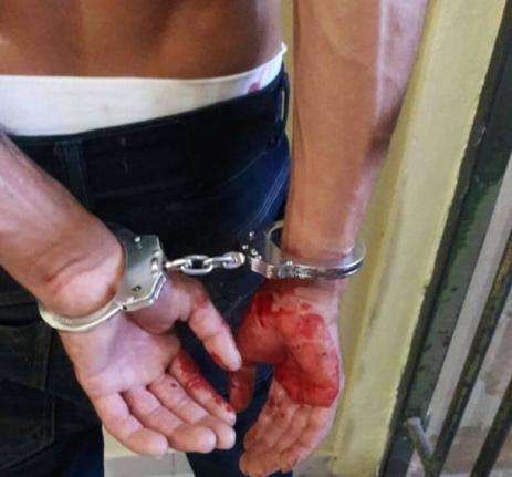 Autor de duplo homic&iacute;dio, ex-marido tem passagens por viol&ecirc;ncia dom&eacute;stica