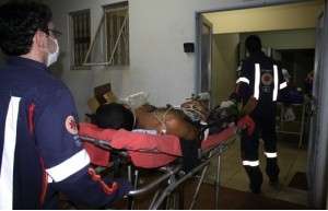 Homem  &eacute; baleado em Dourados e pol&iacute;cia ainda procura informa&ccedil;&otilde;es sobre o crime