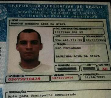 Assaltante abandona carreta roubada, mas perde CNH ao fugir da pol&iacute;cia
