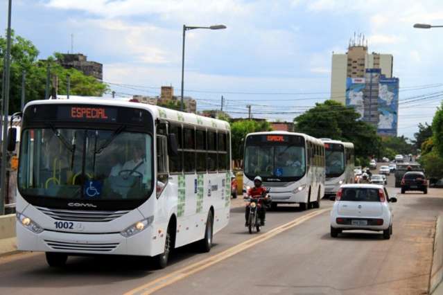 Tarifa de &ocirc;nibus ser&aacute; de R$ 1 para ida de popula&ccedil;&atilde;o a desfile de anivers&aacute;rio