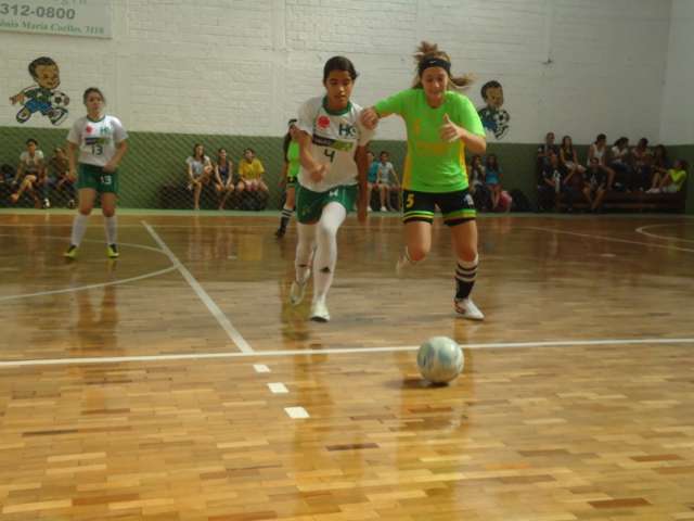 Rodada de abertura da Copa Pelezinho Feminino tem duas goleadas