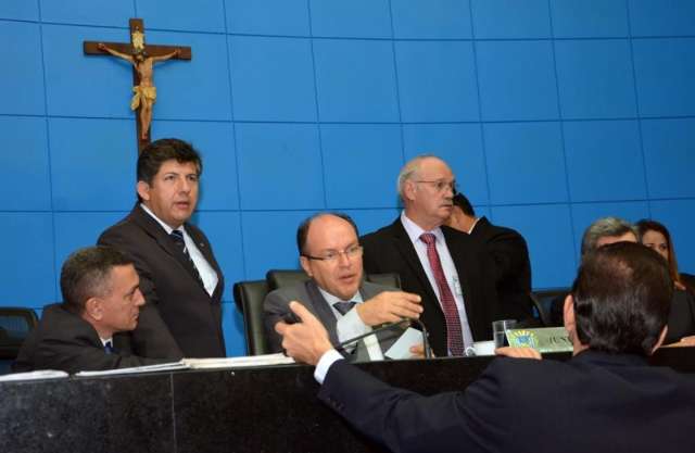 Assembleia aprova projeto que obriga cart&oacute;rios a divulgar isen&ccedil;&otilde;es 