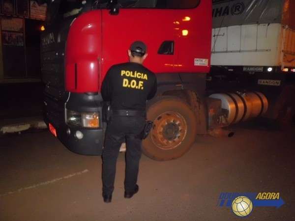 Caminh&atilde;o com 45 mil pacotes de cigarros &eacute; apreendida por DOF