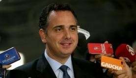 Den&uacute;ncia contra Temer e ministros chega &agrave; CCJ e n&atilde;o ser&aacute; desmembrada