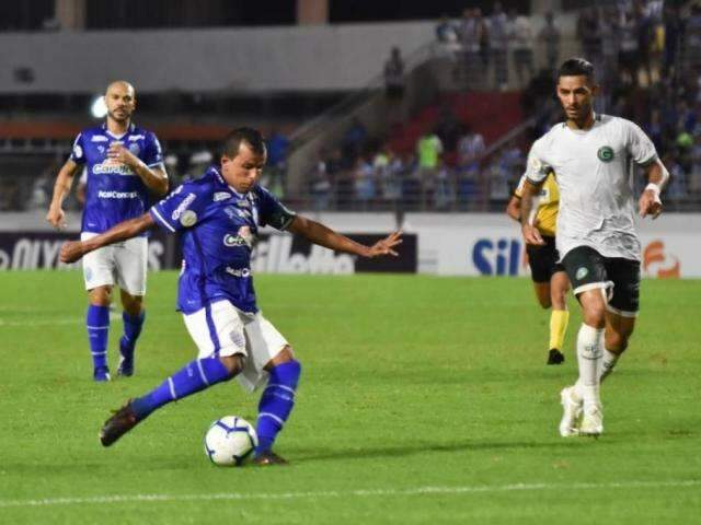 Com gol de Maranh&atilde;o, CSA faz 1 a 0 sobre o Goi&aacute;s 