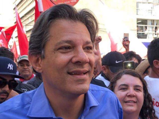 Ibope coloca Bolsonaro com 57% dos votos v&aacute;lidos; Haddad atinge 43%