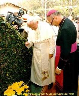 Papa ao lado de Dom Vitório, durante visita a Campo Grande.