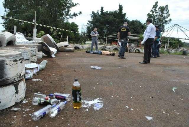 Briga generalizada em ch&aacute;cara tem um morto e duas pessoas baleadas