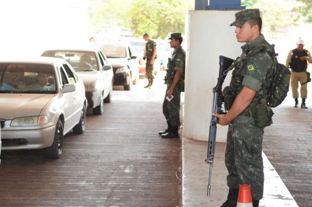 Com 25 mil homens, For&ccedil;as Armadas deflagram opera&ccedil;&atilde;o &Aacute;gata 7