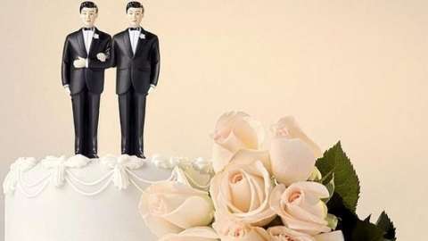 Lei mudou, mas igreja  não sabe como será cerimônia de casamento gay
