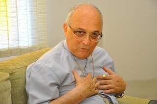 Bispo Redovino Rizzardo, da diocese de Dourados, critica Mara Caseiro e até o Cimi (Foto: A. Frota/Diário MS)