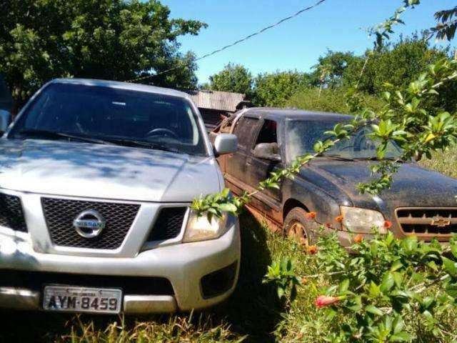 Duas camionetes furtadas s&atilde;o recuperadas e um homem preso pelo DOF