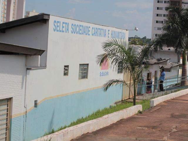 Prefeitura e entidades n&atilde;o se entendem sobre primeira lista de demiss&otilde;es