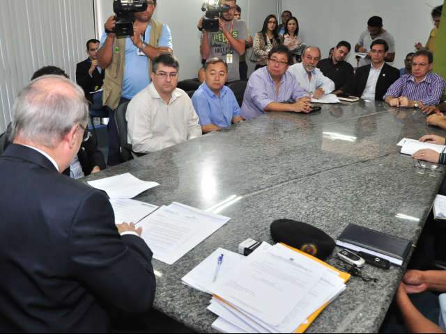  Com&eacute;rcio vai &agrave; Sejusp e cobra medidas para frear onda de assaltos