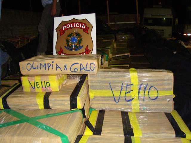 Pol&iacute;cia Federal apreende 4 toneladas de maconha e 64 quilos de coca&iacute;na 