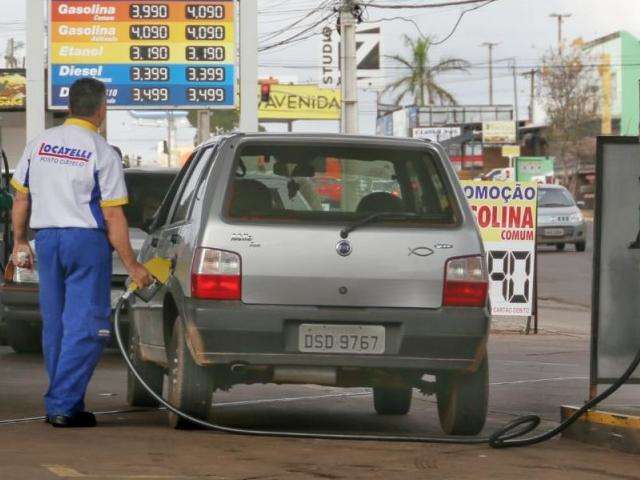 Encontrado a R$ 3,88, pre&ccedil;o da gasolina tem varia&ccedil;&atilde;o de at&eacute; 20% em MS