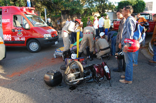 Motociclista morreu em acidente no bairro Tiradentes. (Foto: Simão Nogueira)