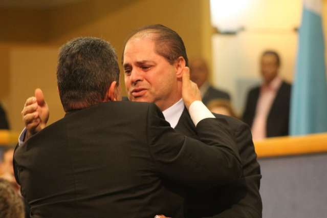 Jo&atilde;o Rocha &eacute; eleito presidente da C&acirc;mara com 27 votos a favor e 1 contra