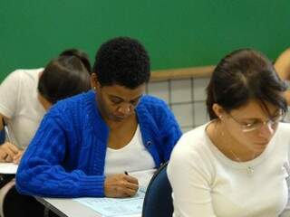 Estudantes fazem prova (Foto: Imagem de Arquivo/Agência Brasil)