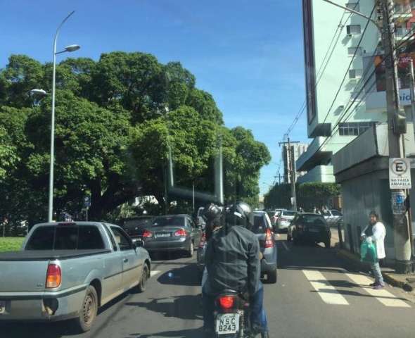 Financiamento de ve&iacute;culos cai 15% em MS no primeiro semestre do ano