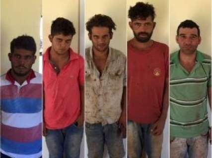Cinco s&atilde;o presos ap&oacute;s torturarem trabalhador rural em assalto a fazenda
