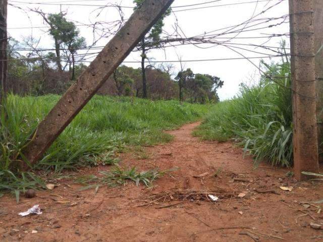 Mulher encontrada morta estava sem calcinha e pol&iacute;cia suspeita de estupro