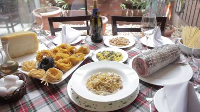 Chef ensina receita f&aacute;cil e chique de macarr&atilde;o, comida que tem at&eacute; dia mundial