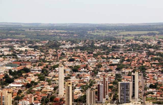C&eacute;u amanhece claro na Capital e previs&atilde;o &eacute; de chuva para norte de MS
