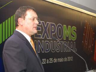 Presidente da Fiems, Sérgio Longen, durante lançamento da Expo-MS em setembro do ano passado; expectativa é movimentar R$ 150 milhões. (Foto: Simão Nogueira)
