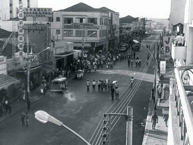  Principal rua de Campo Grande comemora 100 anos com festa cultural