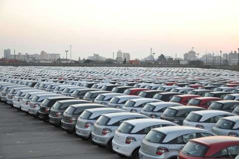 Pela primeira vez em 10 anos, vendas de veículos teve queda 
