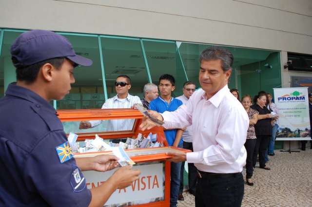 "Caso encerrado", diz prefeito sobre declara&ccedil;&atilde;o envolvendo troca de partido