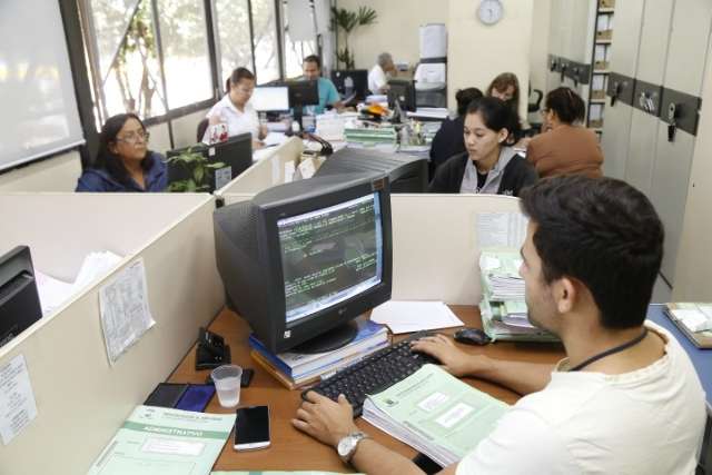 Redu&ccedil;&atilde;o de expediente dever&aacute; beneficiar 7 mil servidores municipais