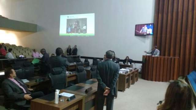 Depois dos vereadores, deputados criam pol&ecirc;mica com exposi&ccedil;&otilde;es fora de MS