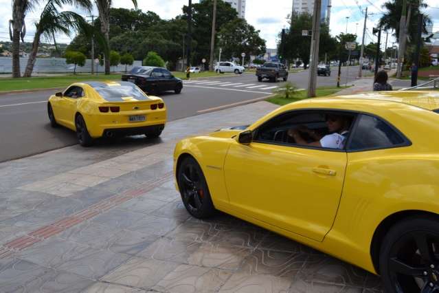 Depois de pr&ecirc;mio, Munhoz e Mariano se preparam para lan&ccedil;ar DVD em casa